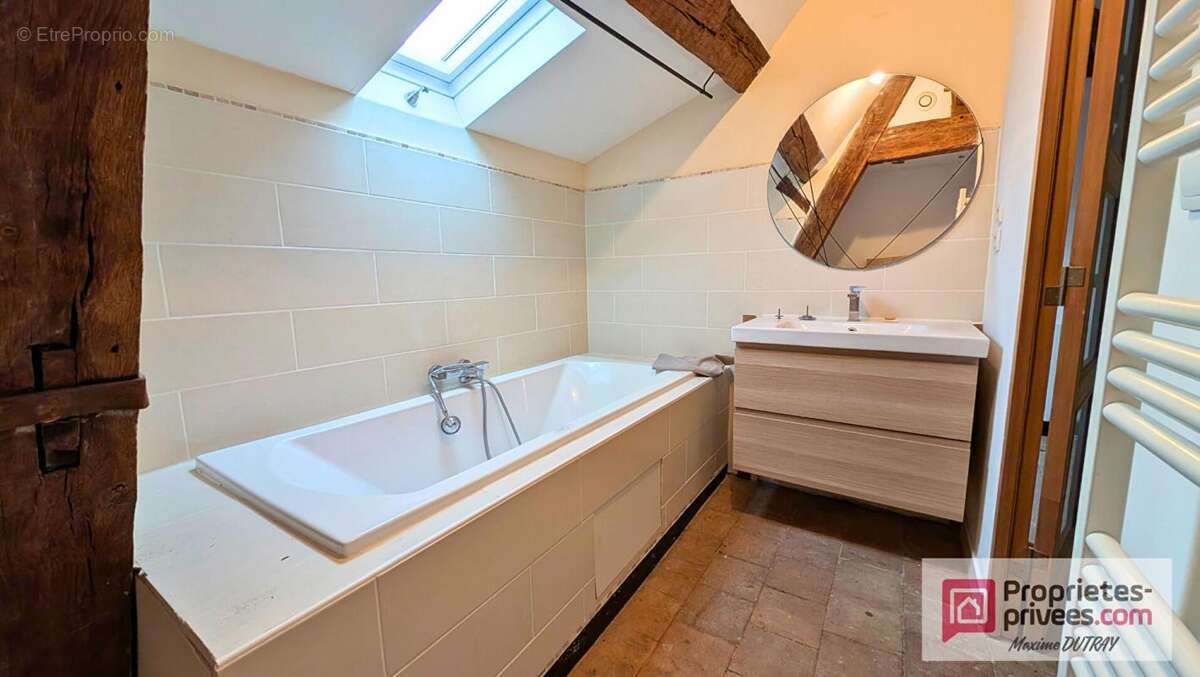 Maison à CHATEAU-RENAULT