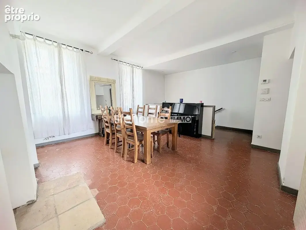 Maison 10 pièces 185 m² à vendre à Cabasse (83340) - photo 2