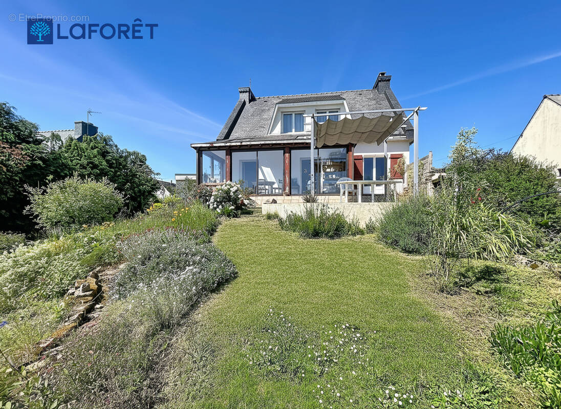 Maison à BRANDERION