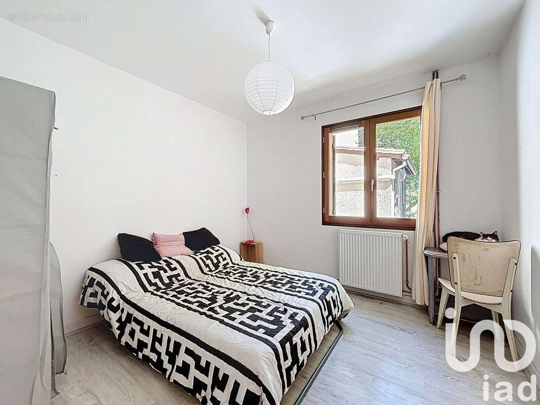 Photo 8 - Maison à MENESPLET