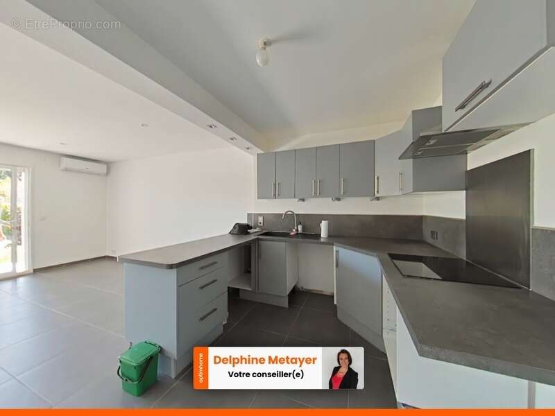 Appartement à LE CANNET-DES-MAURES