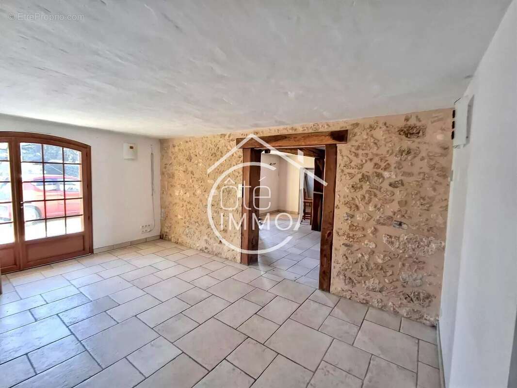 Maison à SAINT-GERMAIN-ET-MONS