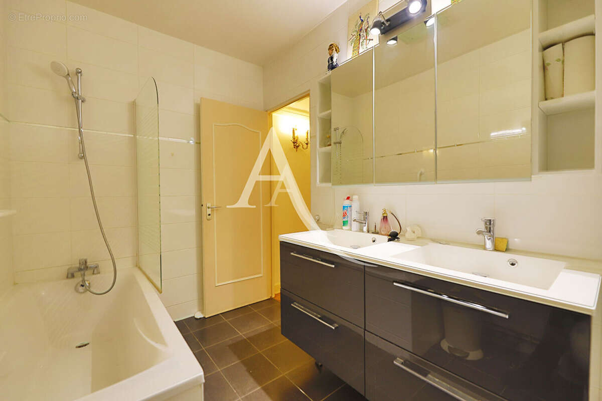 Appartement à LE VESINET