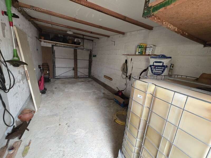 HIRSON (02) -  Vente maison semi-individuelle, avec 3 chambres , garage  et jardin  - photo 7