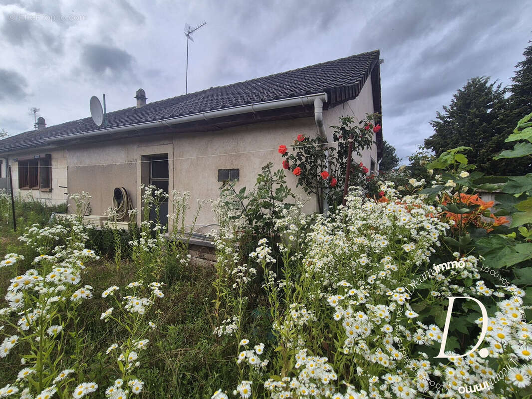 Maison à GASNY