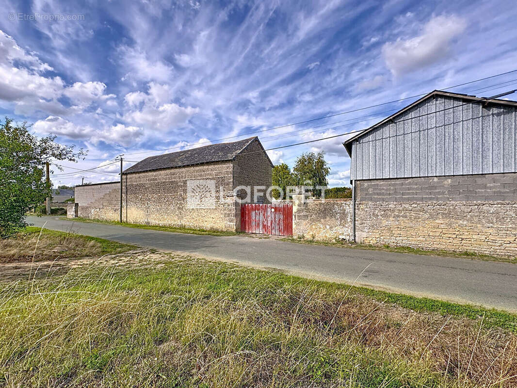 Maison à DOUE-LA-FONTAINE
