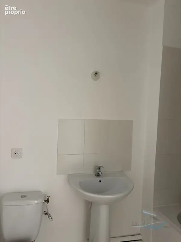 Maison 80 m² à Janville-Sur-Juine  - photo 9
