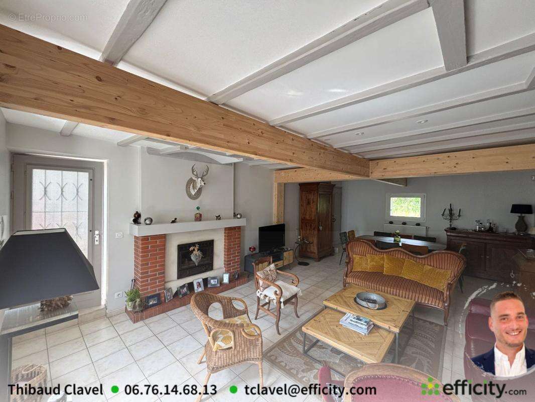 Maison à SAINT-YRIEIX-SUR-CHARENTE