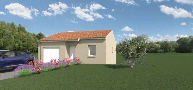 Maison à COURZIEU
