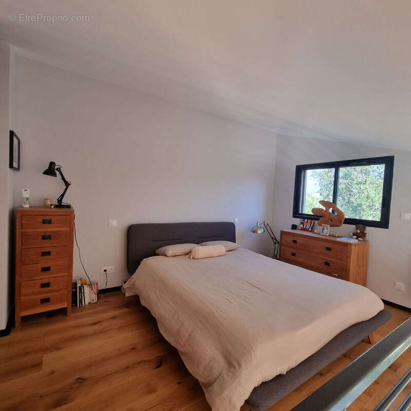 Maison à LES ADRETS-DE-L&#039;ESTEREL