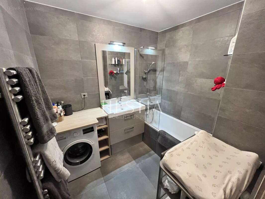 Appartement à ANNECY-LE-VIEUX