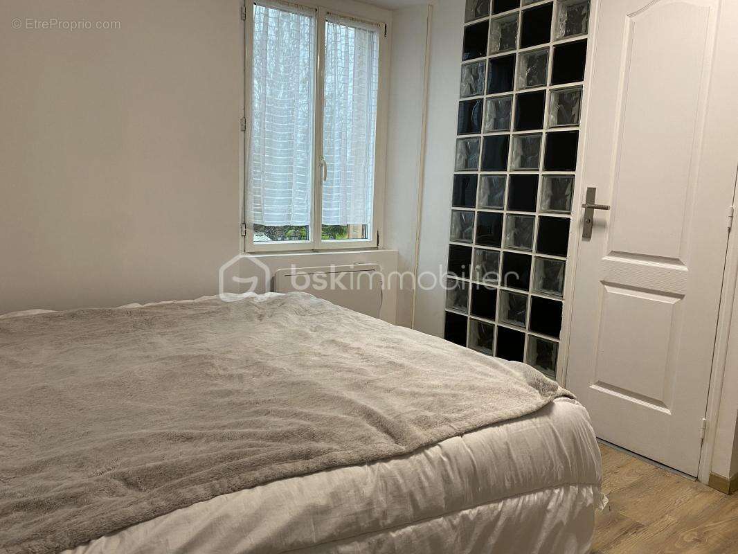 Maison à SAINT-SAUVEUR-LES-BRAY