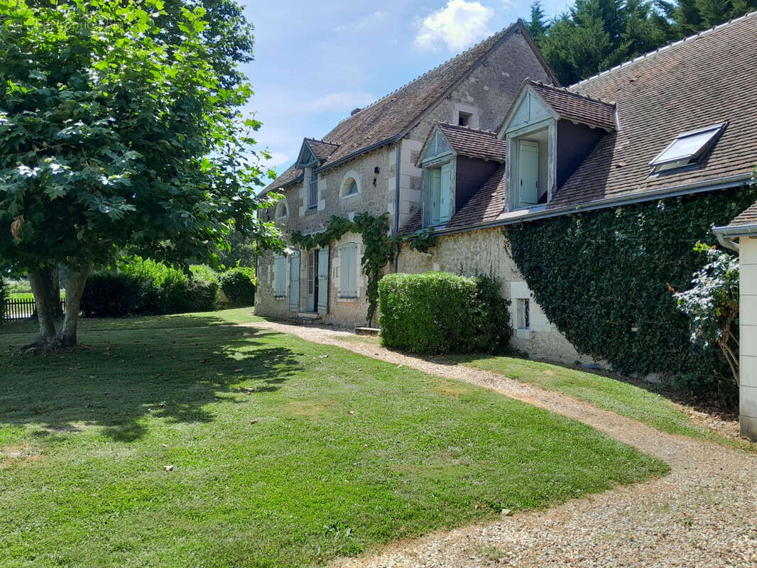 Maison à VERNEUIL-SUR-INDRE