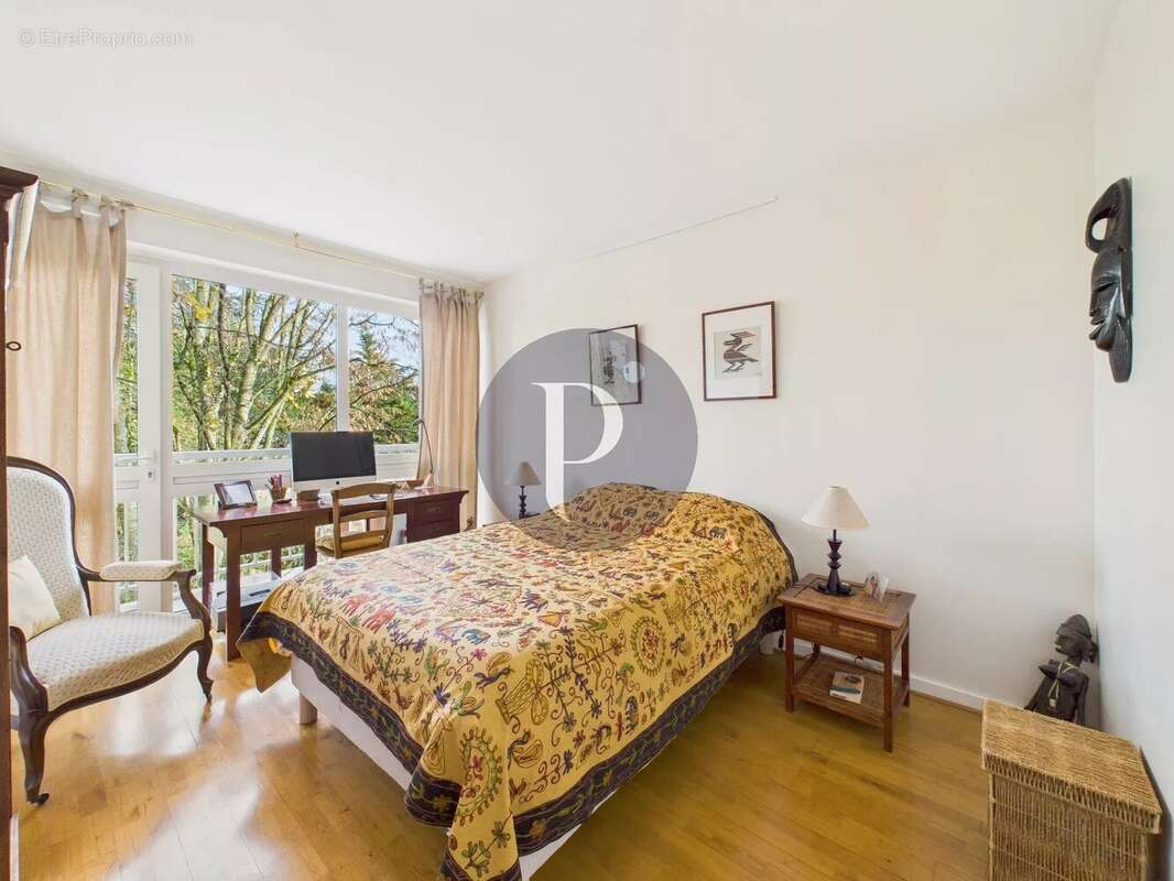 Appartement à VERRIERES-LE-BUISSON