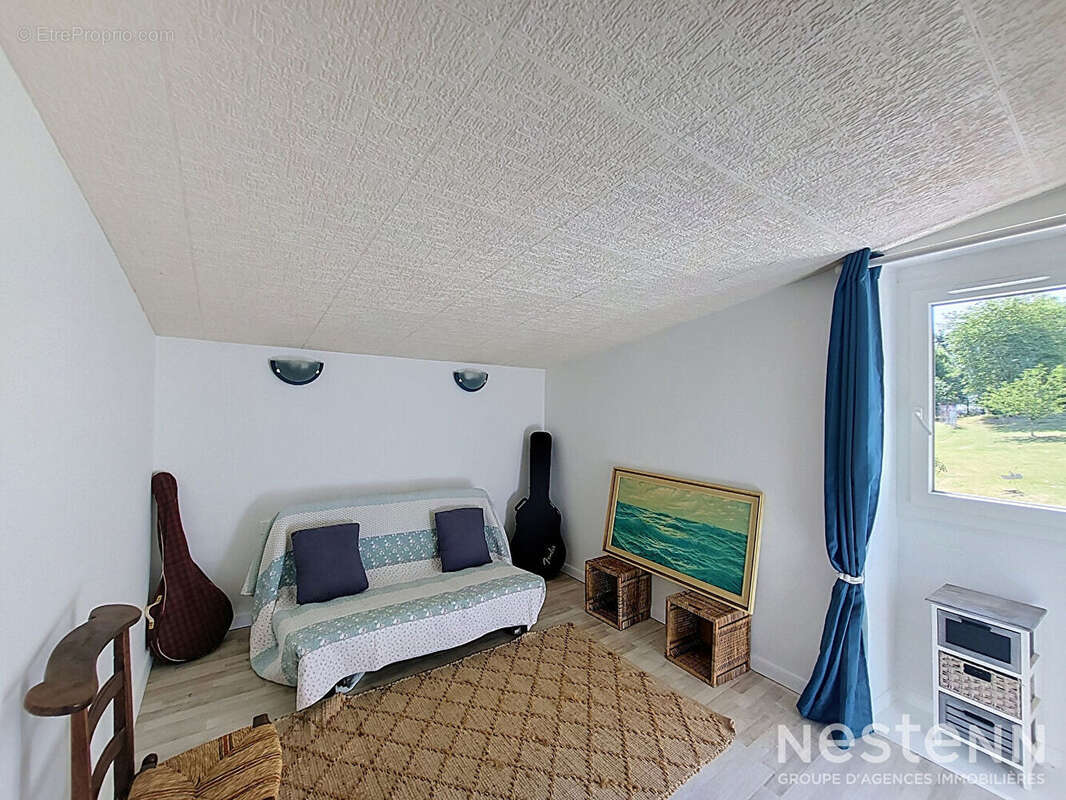A Vendre Maison en pierre rénovée avec dépendances, piscine et parc arboré sur un hectare - photo 16