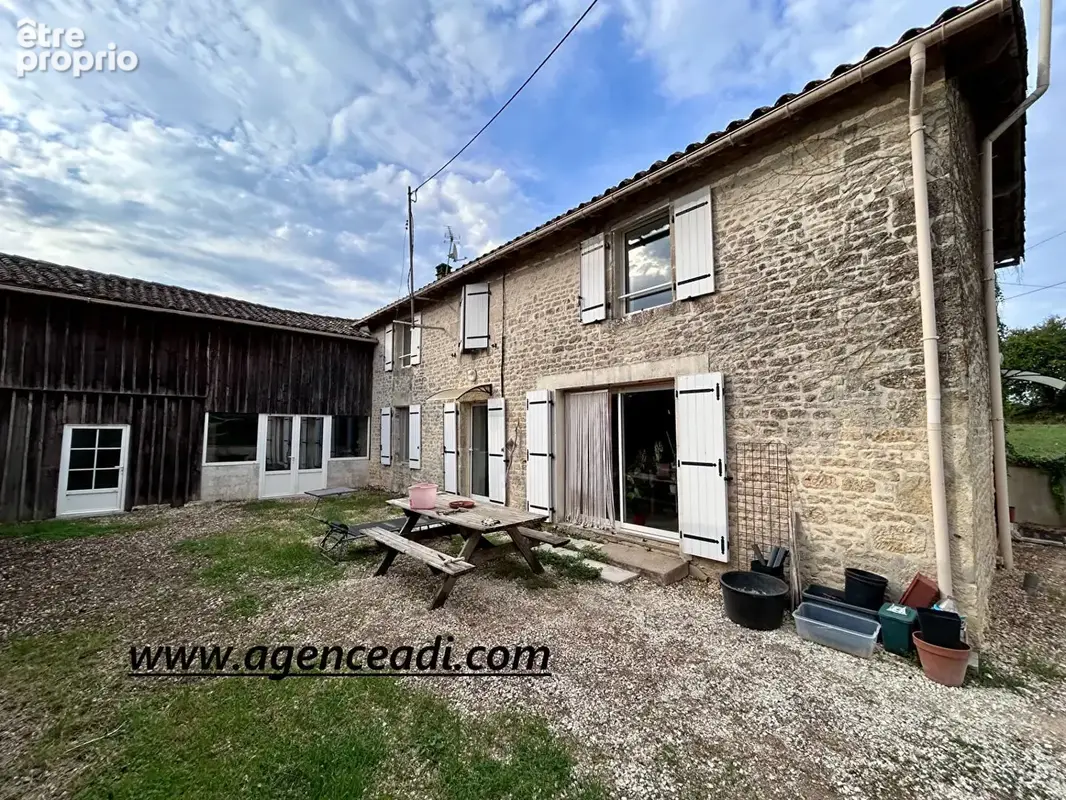 Photo Maison à Beaussais au prix de 130 000€