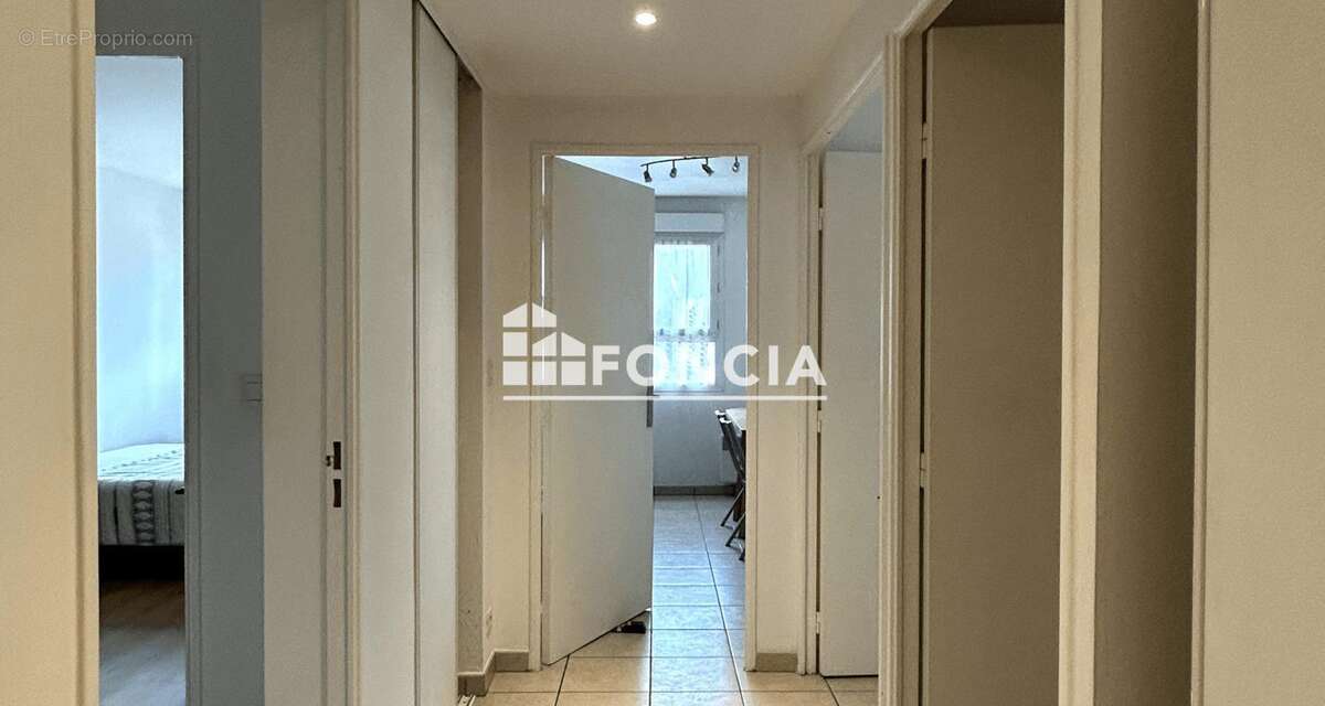 Appartement à SAINT-DENIS