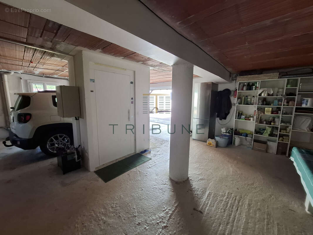 Maison T4 avec sous sol, jardin et garage à camping car - photo 15