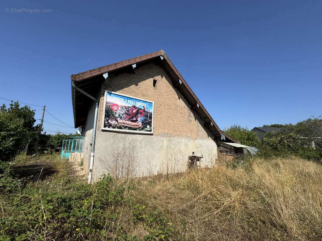Vente ancienne ferme à rénover sur 10 ares 55 ca de terrain Roye - photo 16