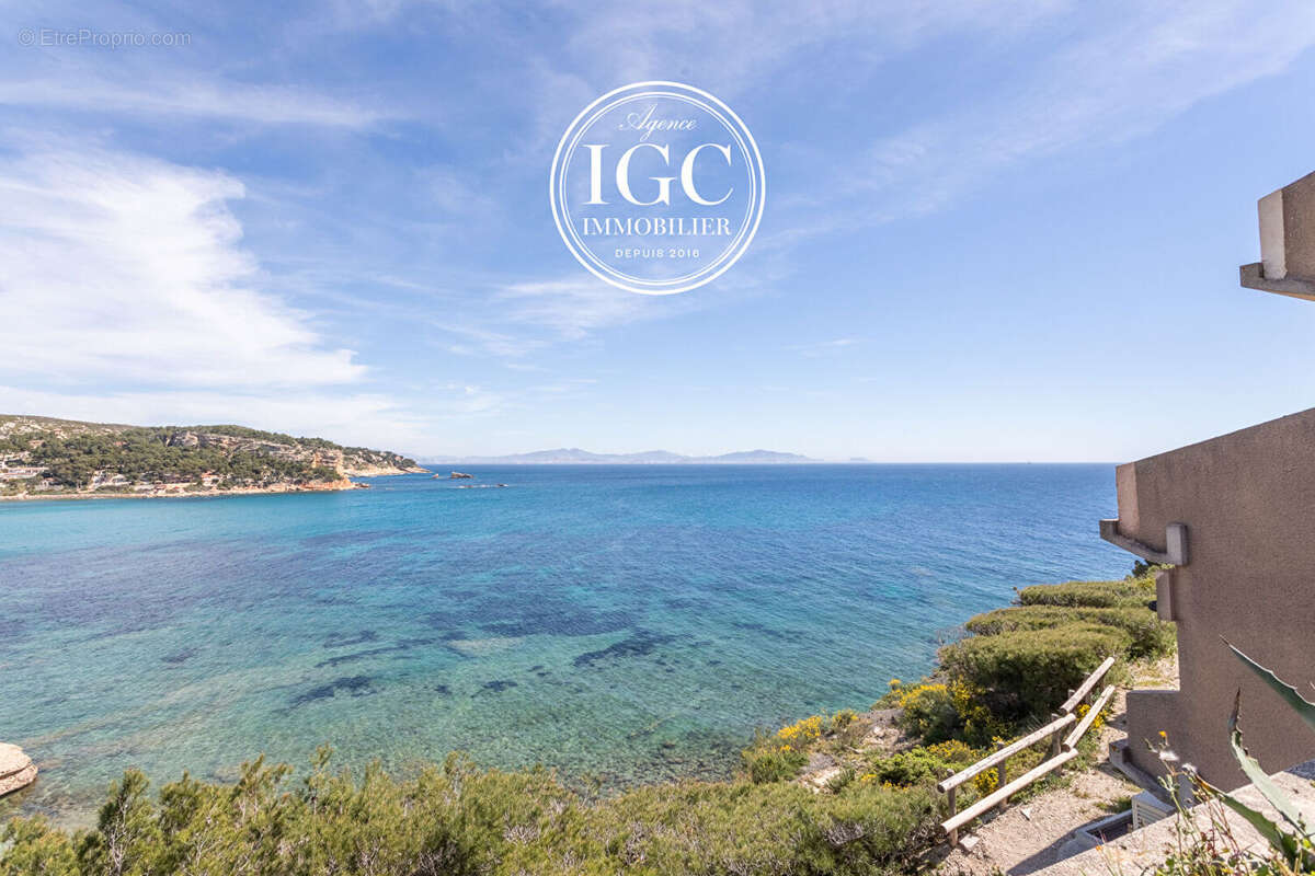 Appartement à CARRY-LE-ROUET