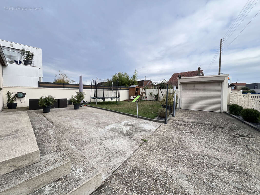 Maison à SOTTEVILLE-LES-ROUEN