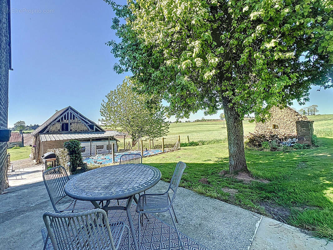 Maison à JUVIGNY-LE-TERTRE