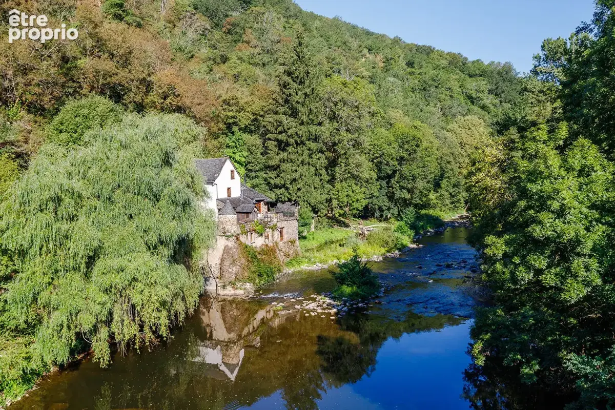 Ancien moulin au bord du Viaur -Vue magnifique sur l'eau - 185 m² habitables - photo 1
