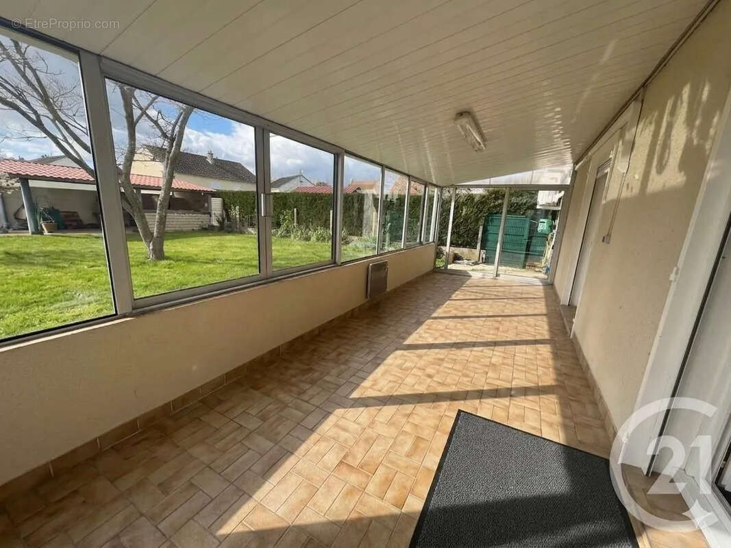 Maison 130 m² à Vauciennes  - photo 12