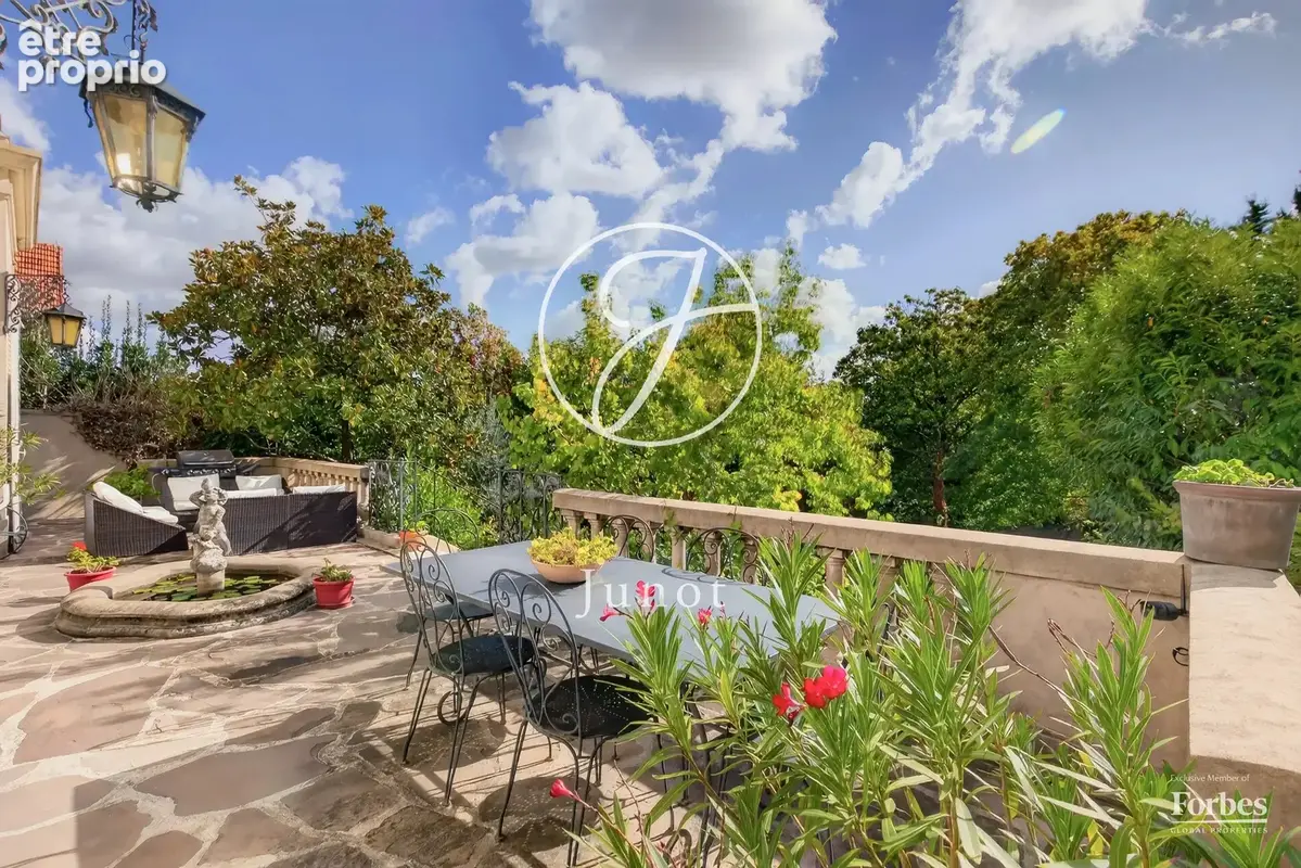 Saint-Cloud - MONTRETOUT - Maison 300 m² -  6 chambres - jardin - photo 6