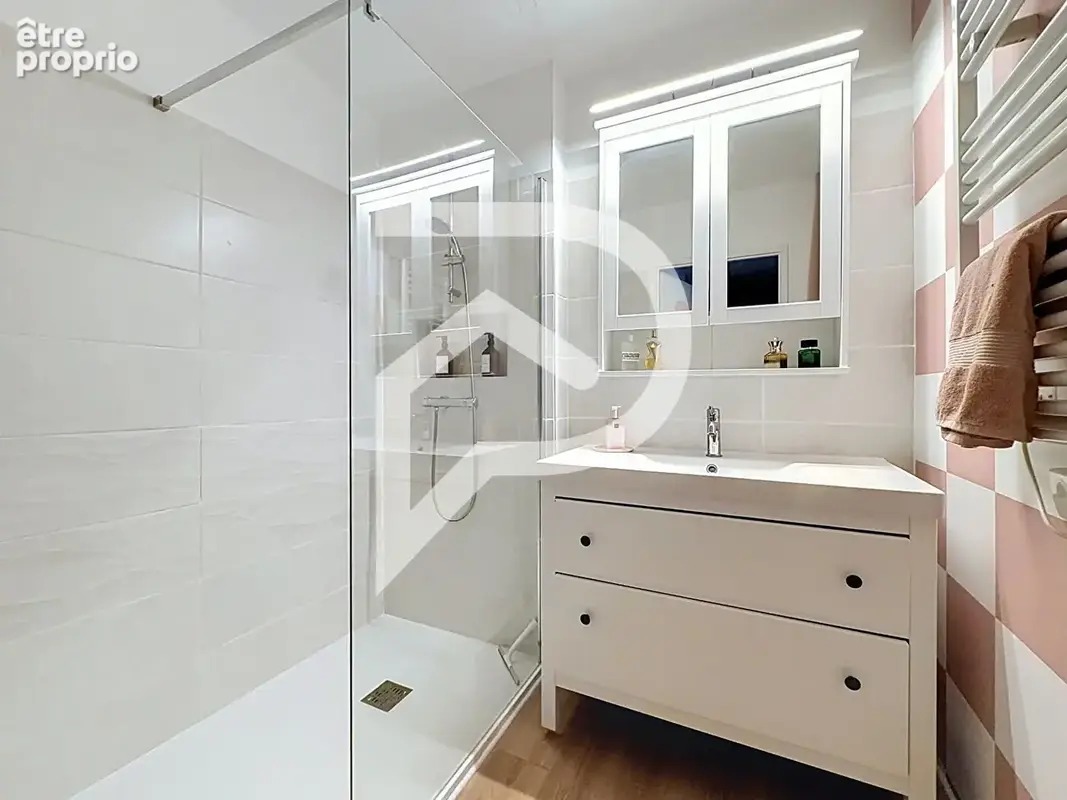 Hyper centre - appartement t3 avec jardin de plus de 250 m² - photo 6