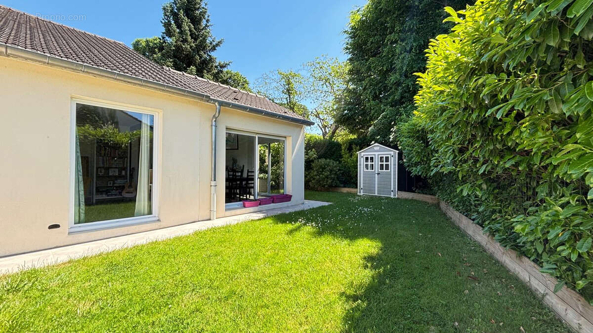 Maison à LUZARCHES