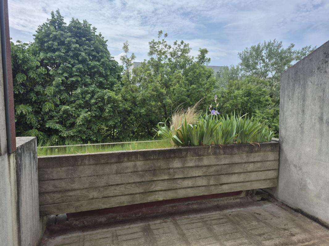 Appartement à VILLEFONTAINE