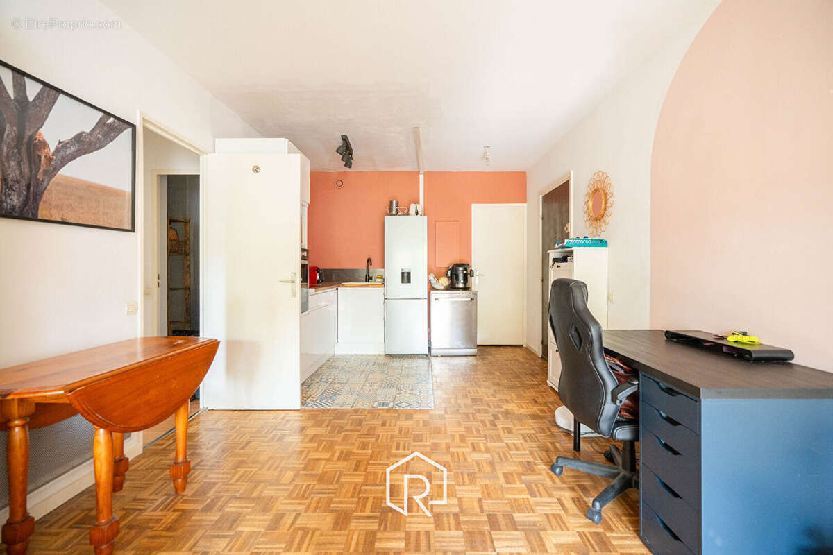 Appartement type 2 saint barnabe centre - photo 6