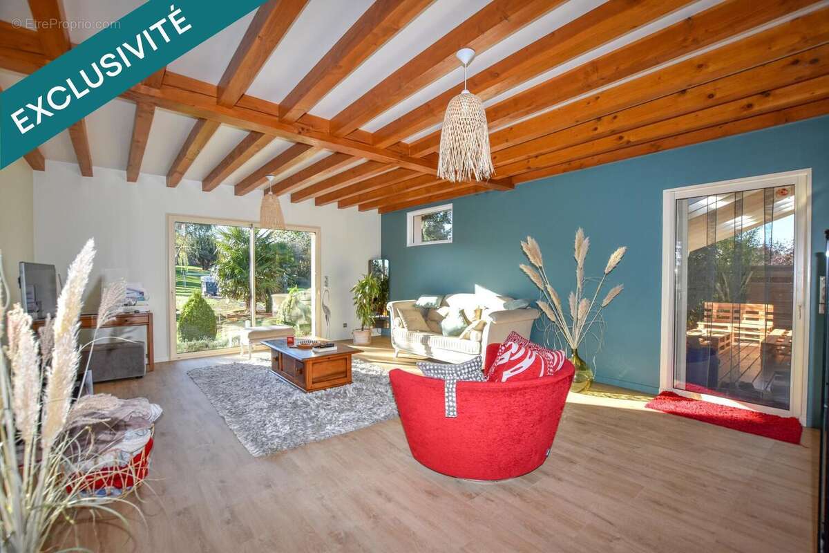 Photo 2 - Maison à MONTBRISON