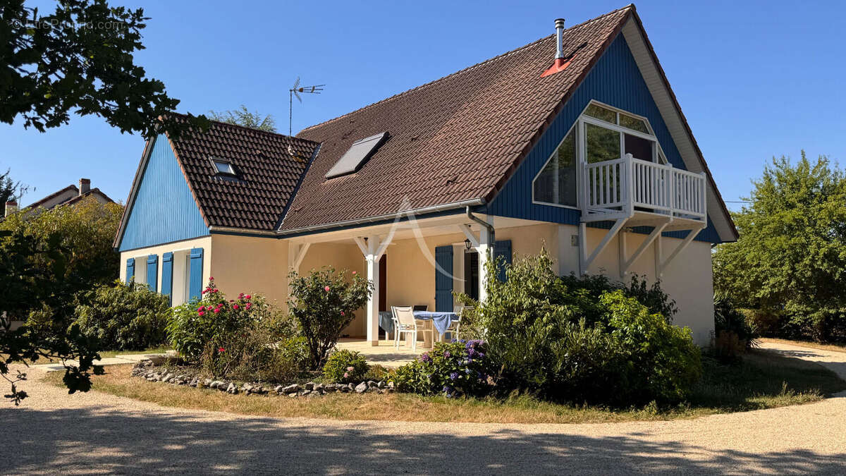 Maison a vendre la chapelle montmartin - photo 2
