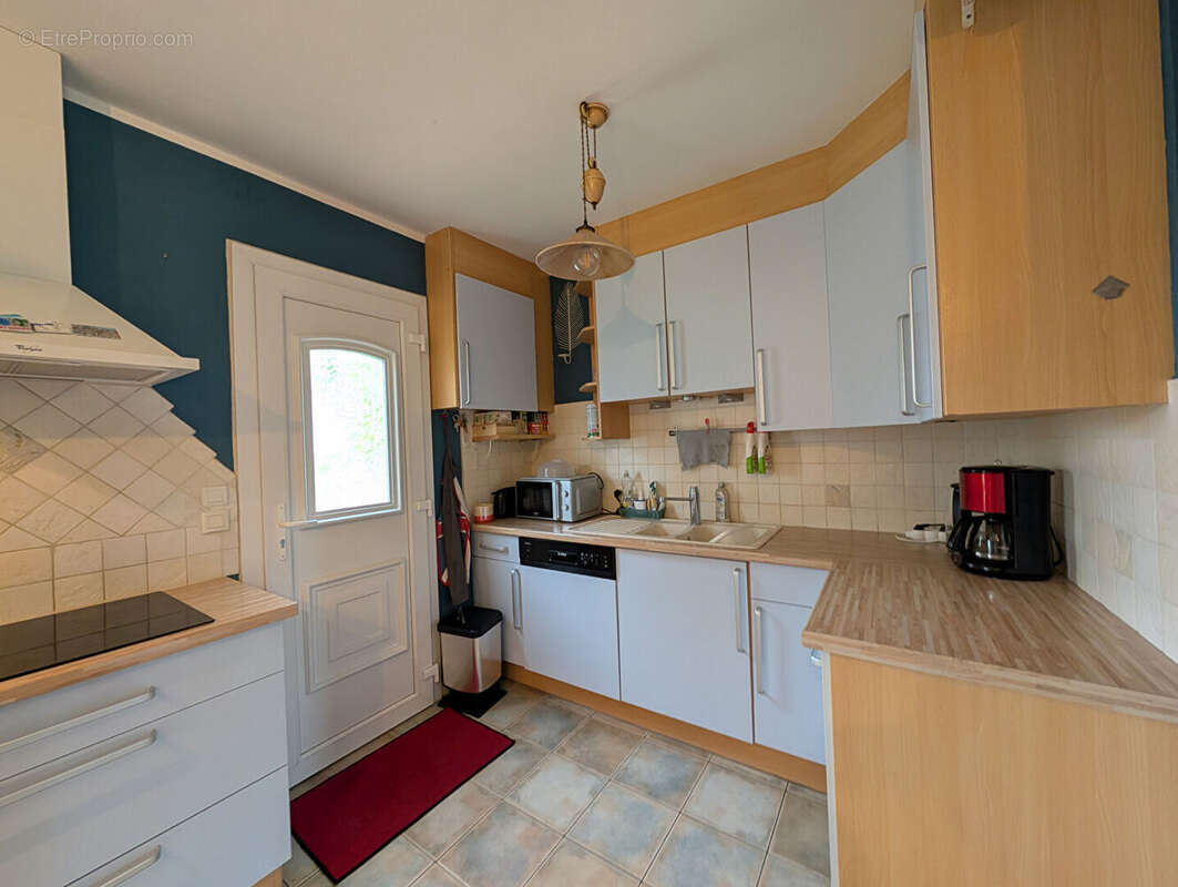 Maison à LE VIVIER-SUR-MER