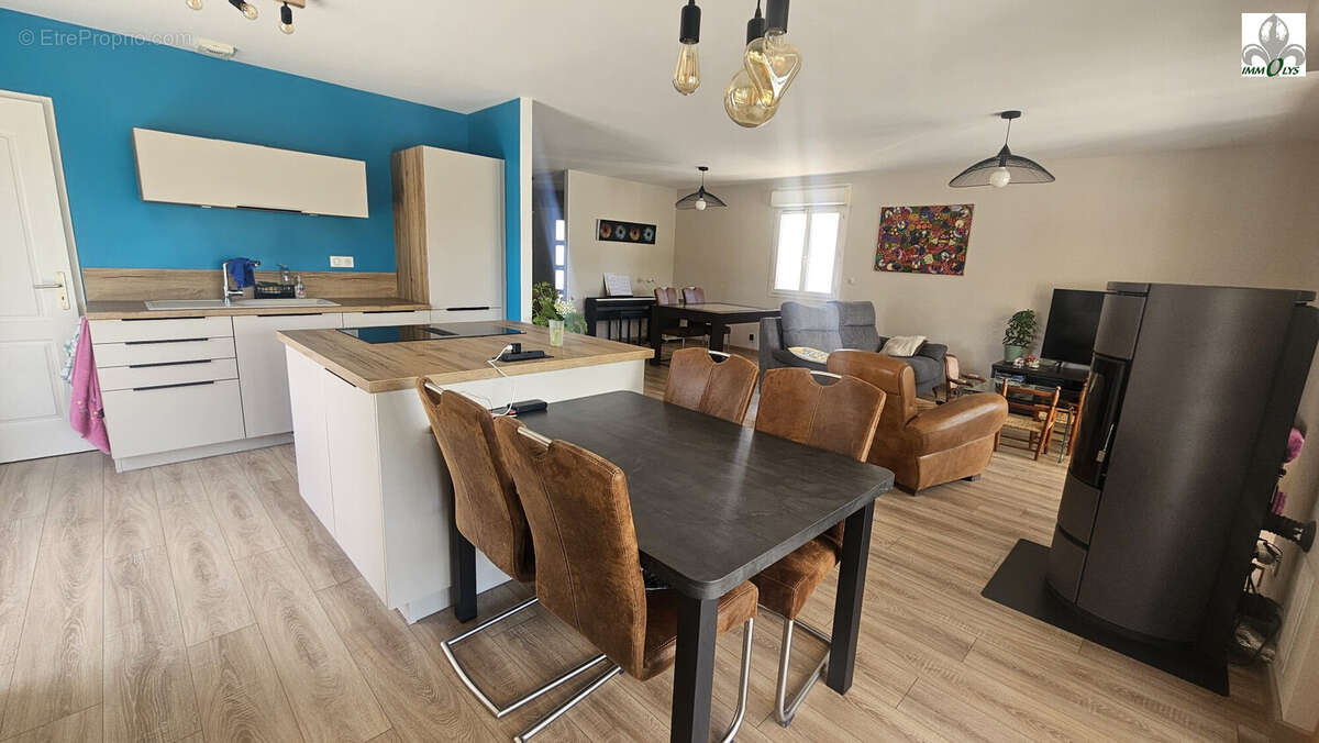 Maison à NUITS-SAINT-GEORGES