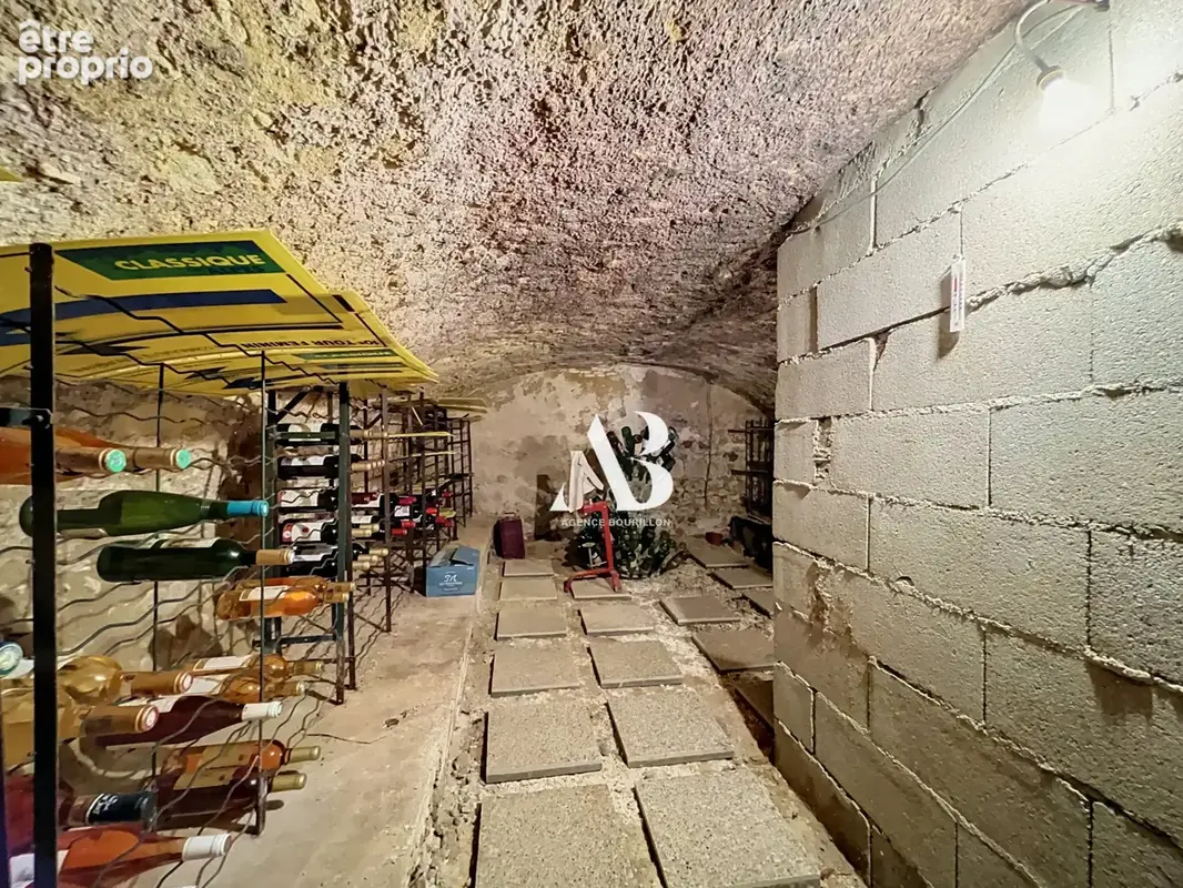 Corps de ferme de 241 m2 - photo 15