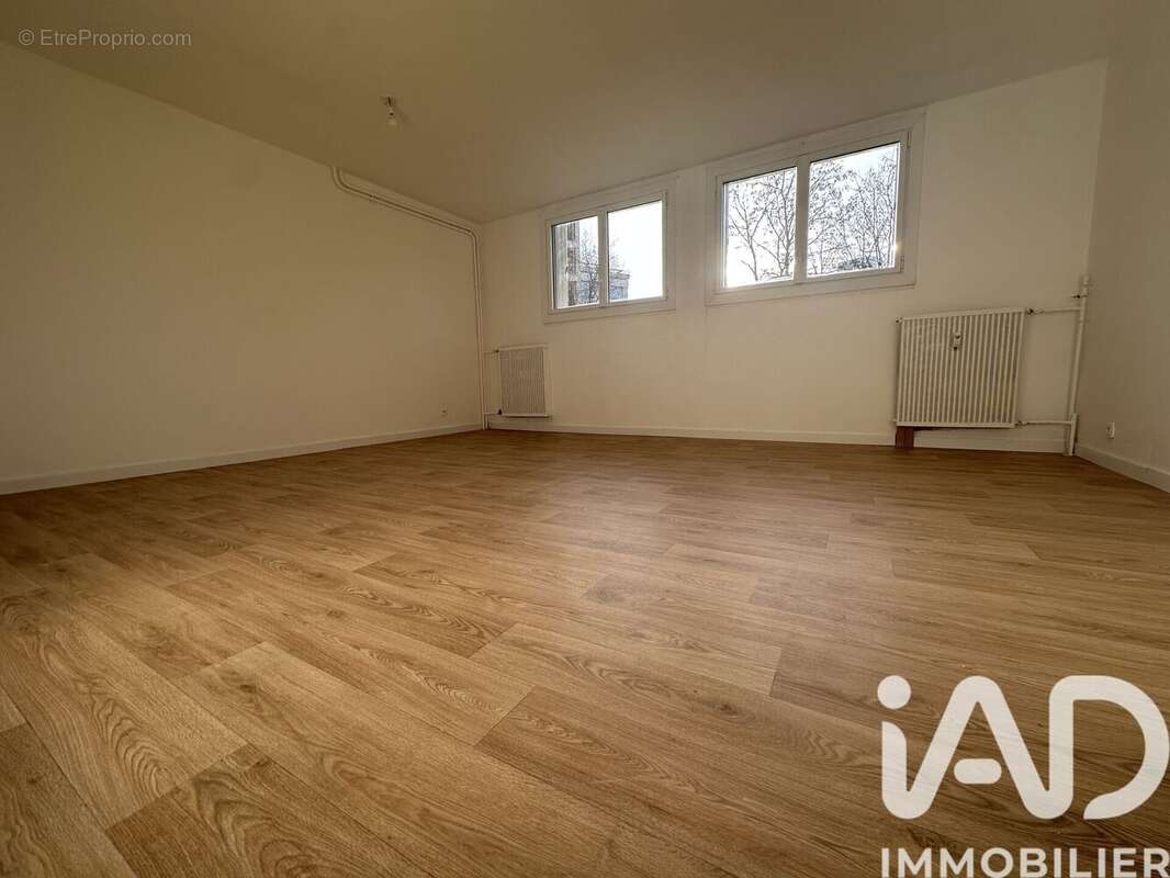 Photo 9 - Appartement à CHALONS-EN-CHAMPAGNE