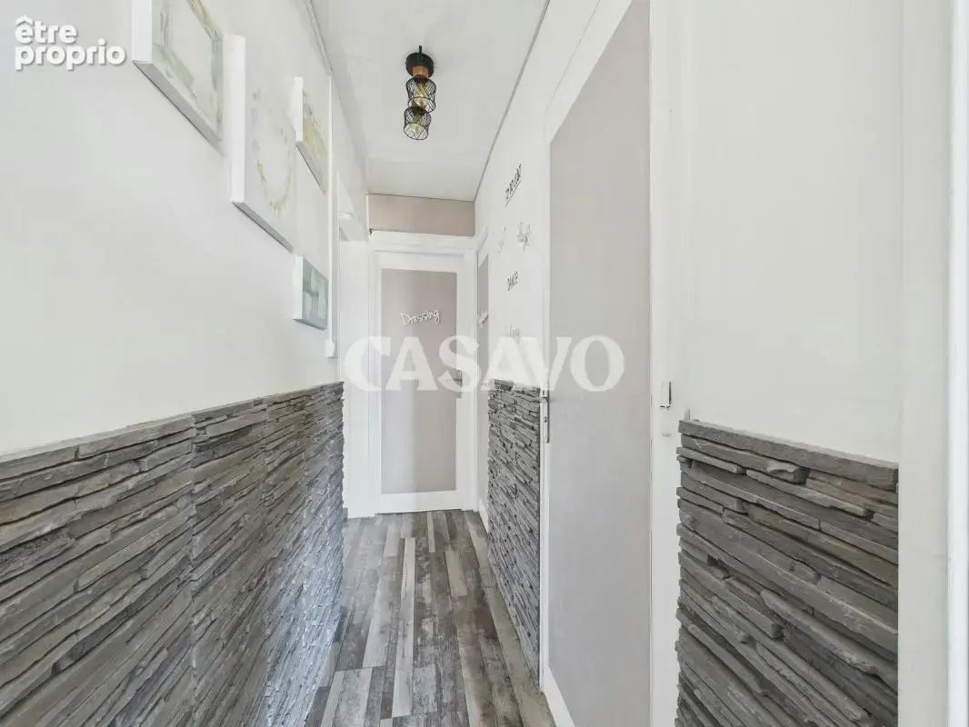 Vente Appartement 4 pièces de 74m² - 69800 Saint-Priest - photo 15
