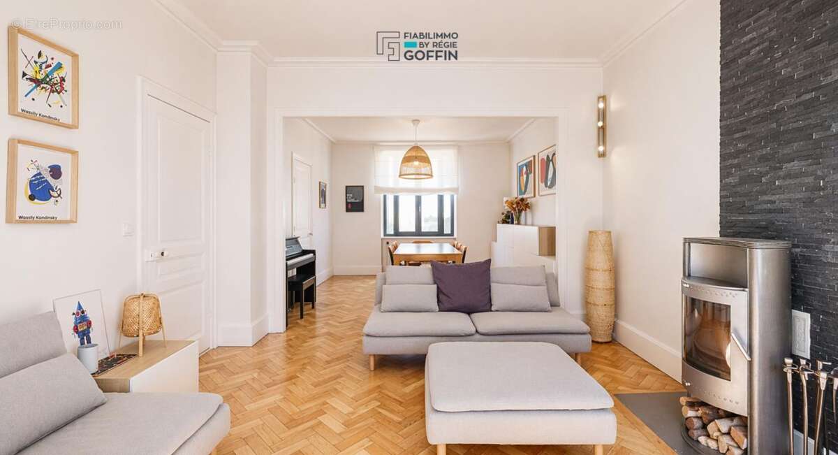 Maison à VILLEURBANNE