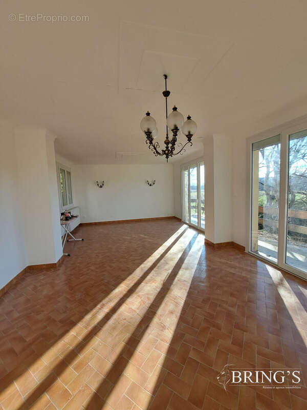 Maison à CORDES-TOLOSANNES