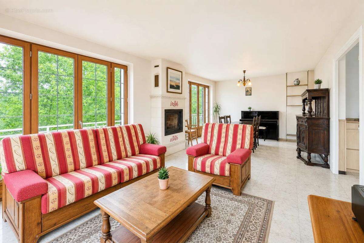 Maison familiale 7 pièces - 156m² à Vétheuil - photo 5