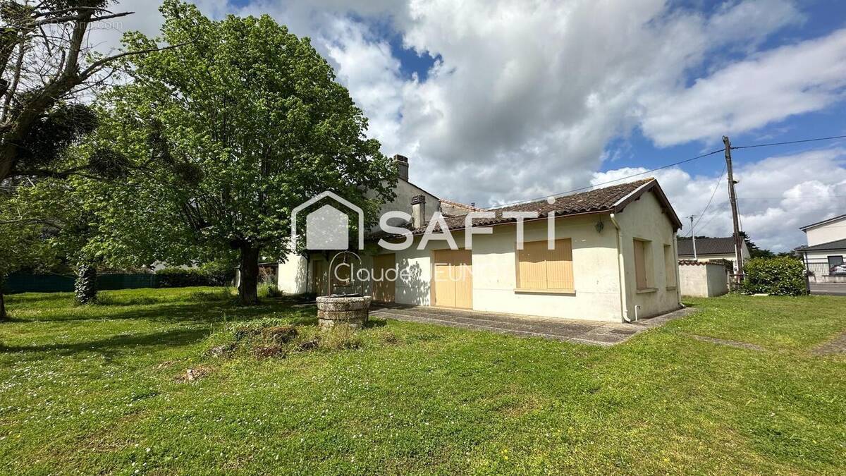 Photo 1 - Maison à AMBARES-ET-LAGRAVE