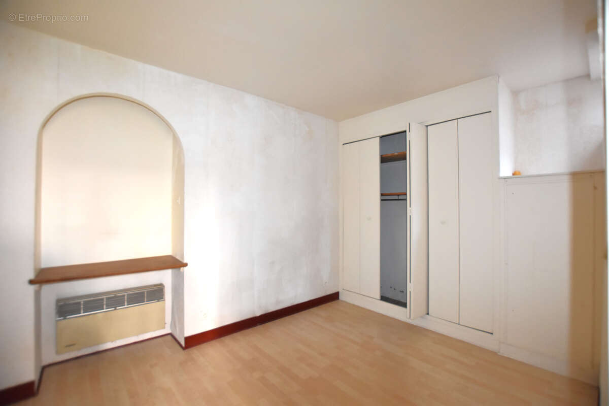 Maison à LES ESSARTS-LE-ROI