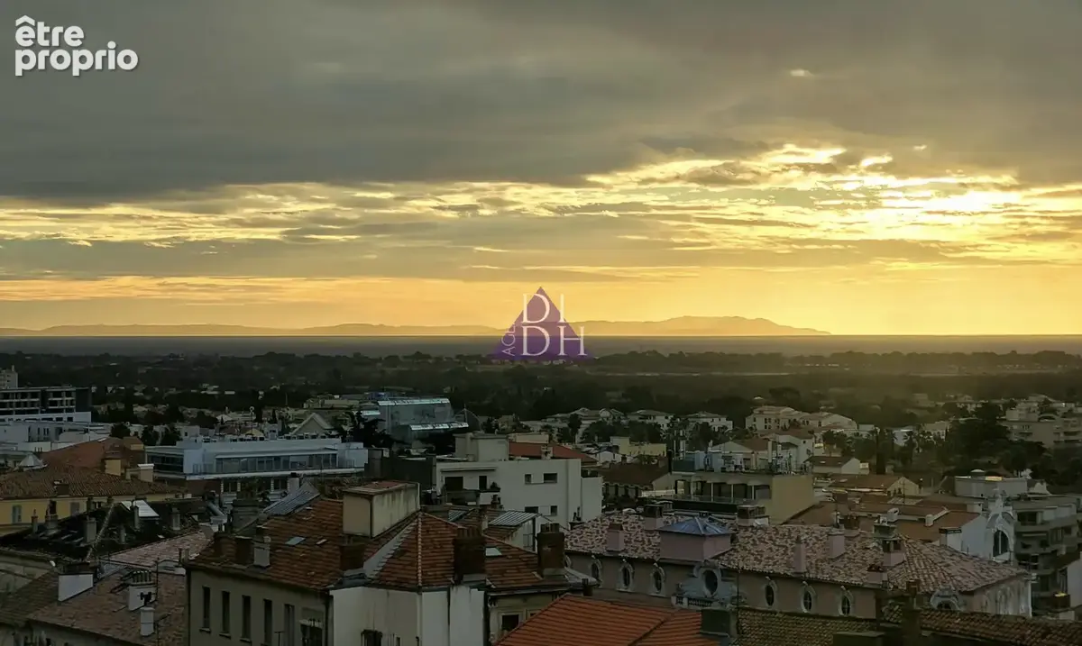 Maison de ville de caractère au cœur du centre historique médiéval HYERES, avec vue panoramique exceptionnelle - photo 10