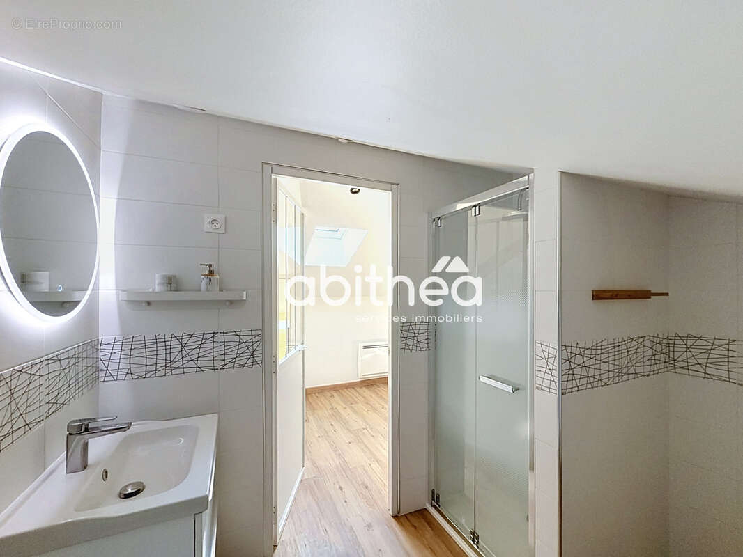 Maison entièrement rénovée Rue Georges Cuvier à Limoges. - photo 14