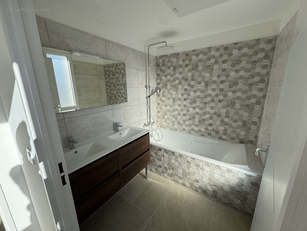 Maison à MARSEILLE-9E