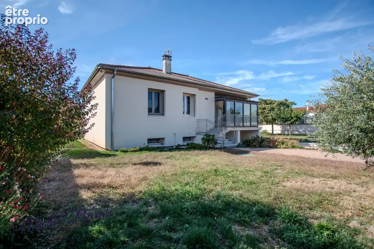 Genas – propriété luxe & prestige – 131 m² – sous-sol 100 m² – terrain 1 118 m² - photo 35