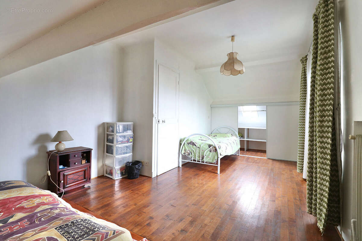 Maison à VITRY-SUR-SEINE